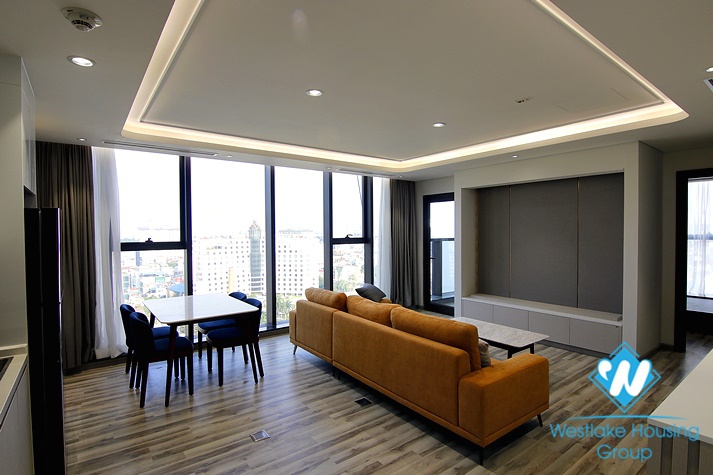 A High End Fabulous 2 bedroom apartmment for leasing in Ba Dinh 